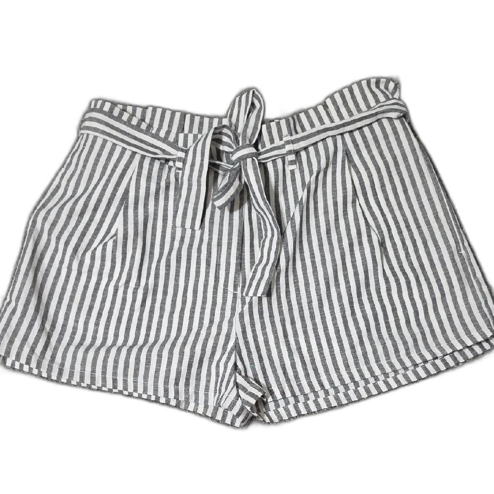 Love Tree High-Waist Striped Tie-Waist Shorts - Gray & White
